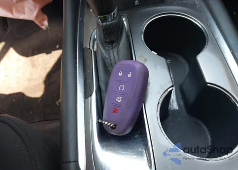 2018 Chevrolet Malibu Lt из США, поврежденный, VIN 1G1ZD5ST0JF273415